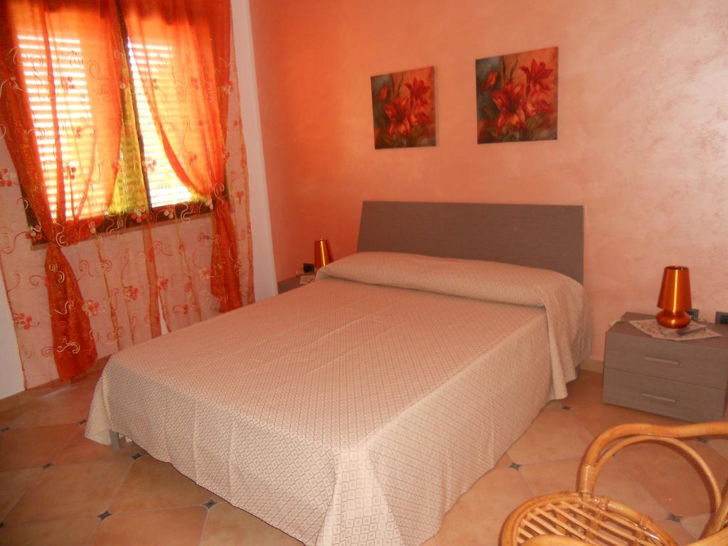 Brezza Di Mare Bed & Breakfast Vignacastrisi Room photo